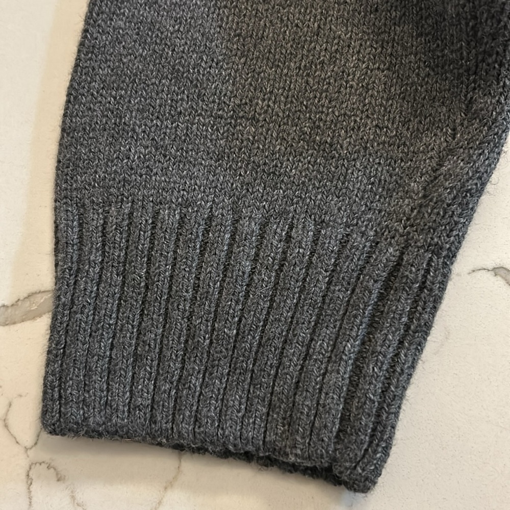 Croft & Barrow Men’s 1/4 Zip Sweater 
Iron grey - Picture 5 of 9